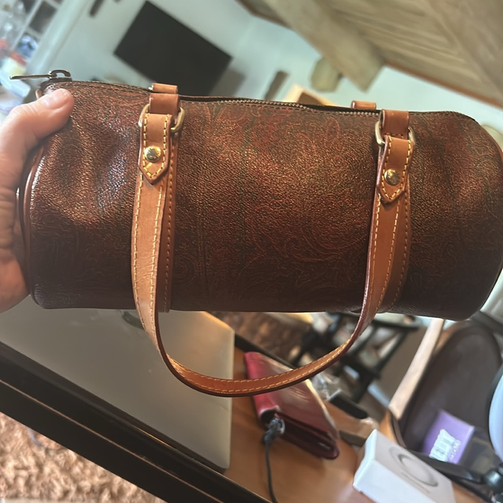 ETRO💥 Milan PAPILLON Bag. bag of this YEAR 🔥🔥Adorable! - Picture 3 of 12